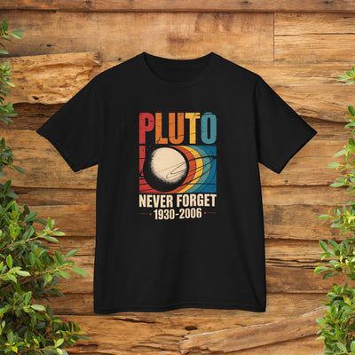Retro “Pluto Never Forget 1930–2006” Planet T-Shirt